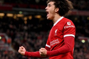 金年会官网-南安普敦客场大胜，保持不败纪录