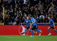 金年会APP-阿贾克斯客场击败对手，领跑积分榜的简单介绍