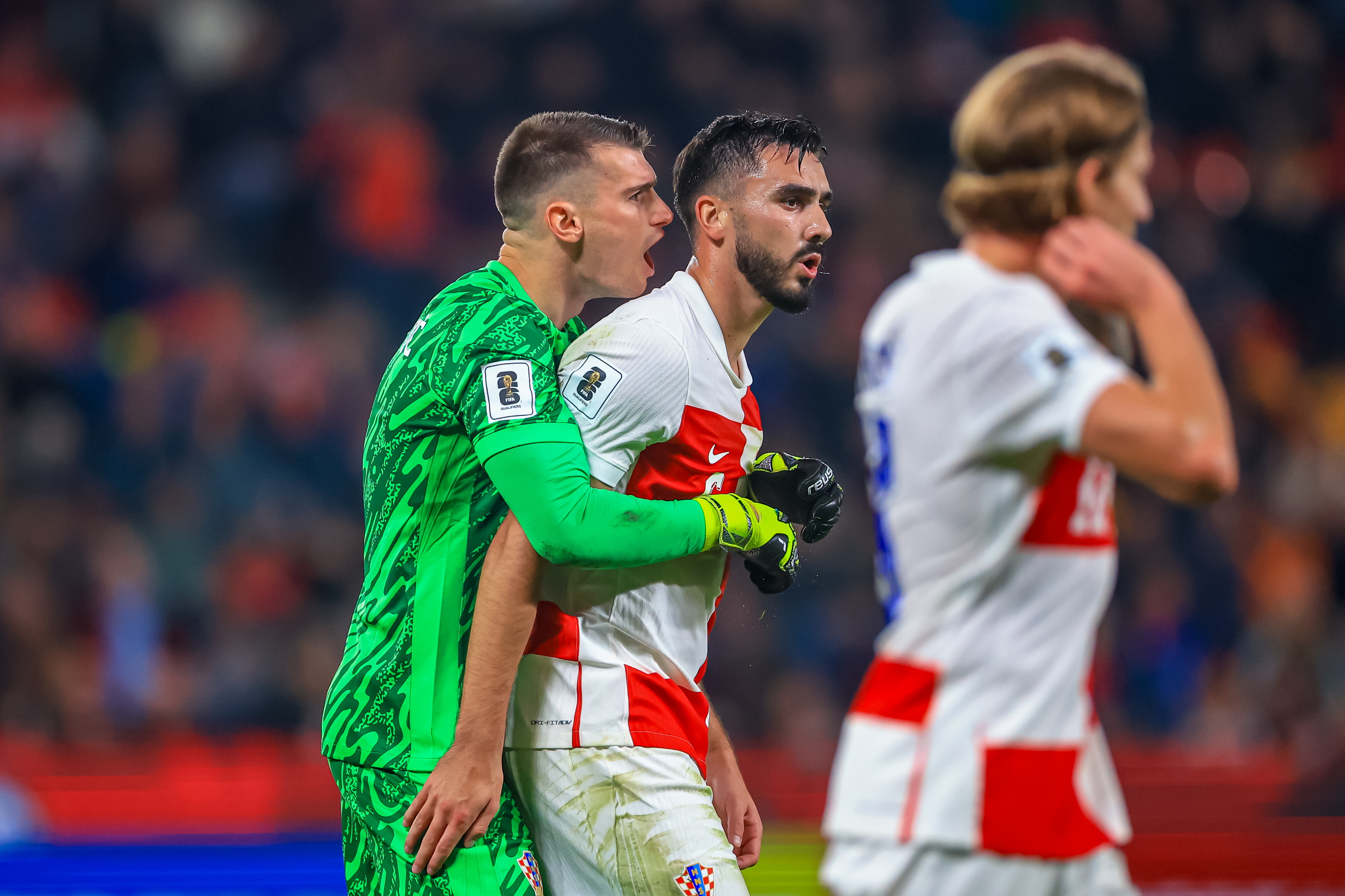 克罗地亚遭遇挑战险胜斯洛文尼亚，成功晋级欧洲杯八强的简单介绍